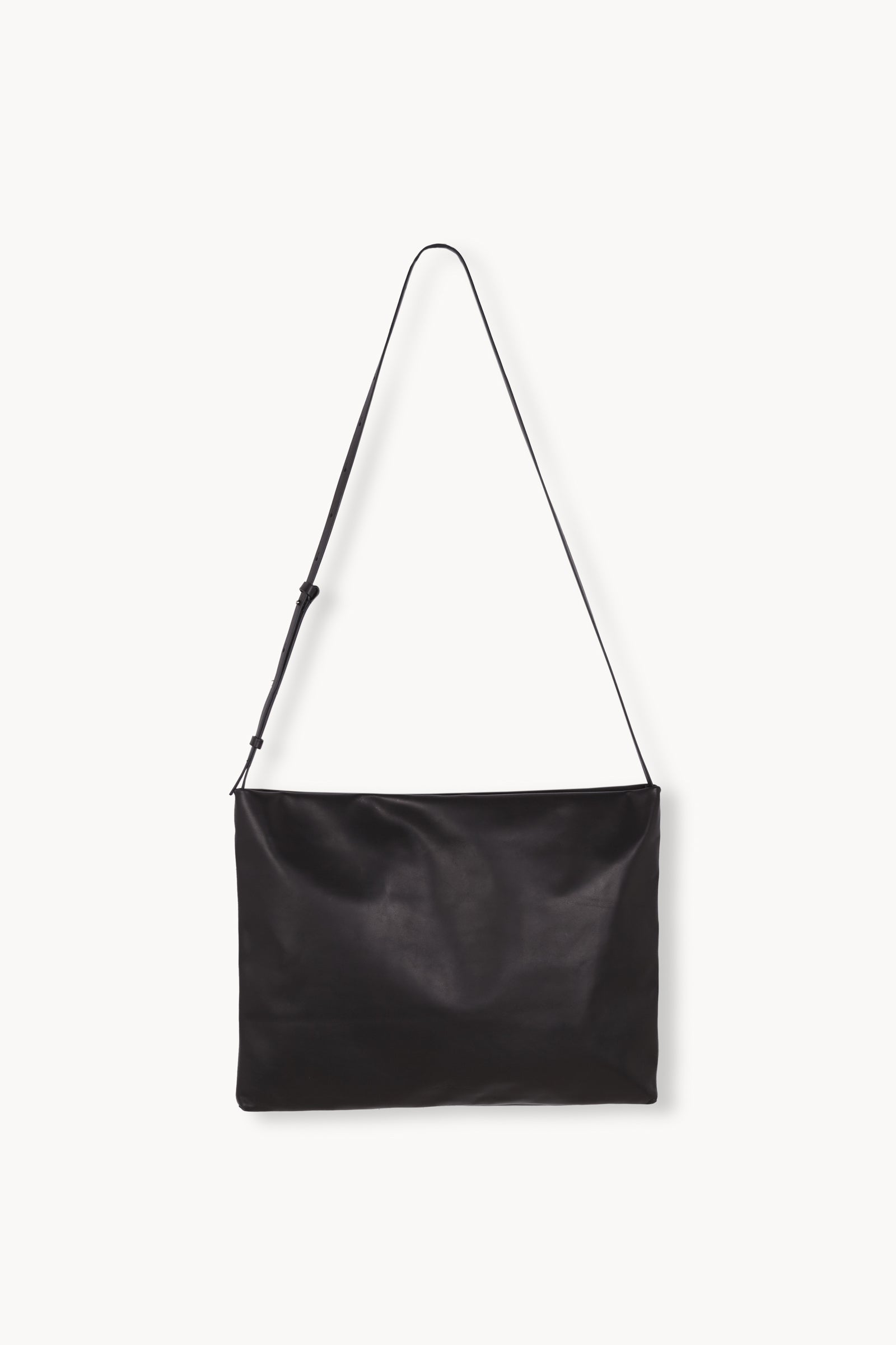 Amalia, bolso de piel negro