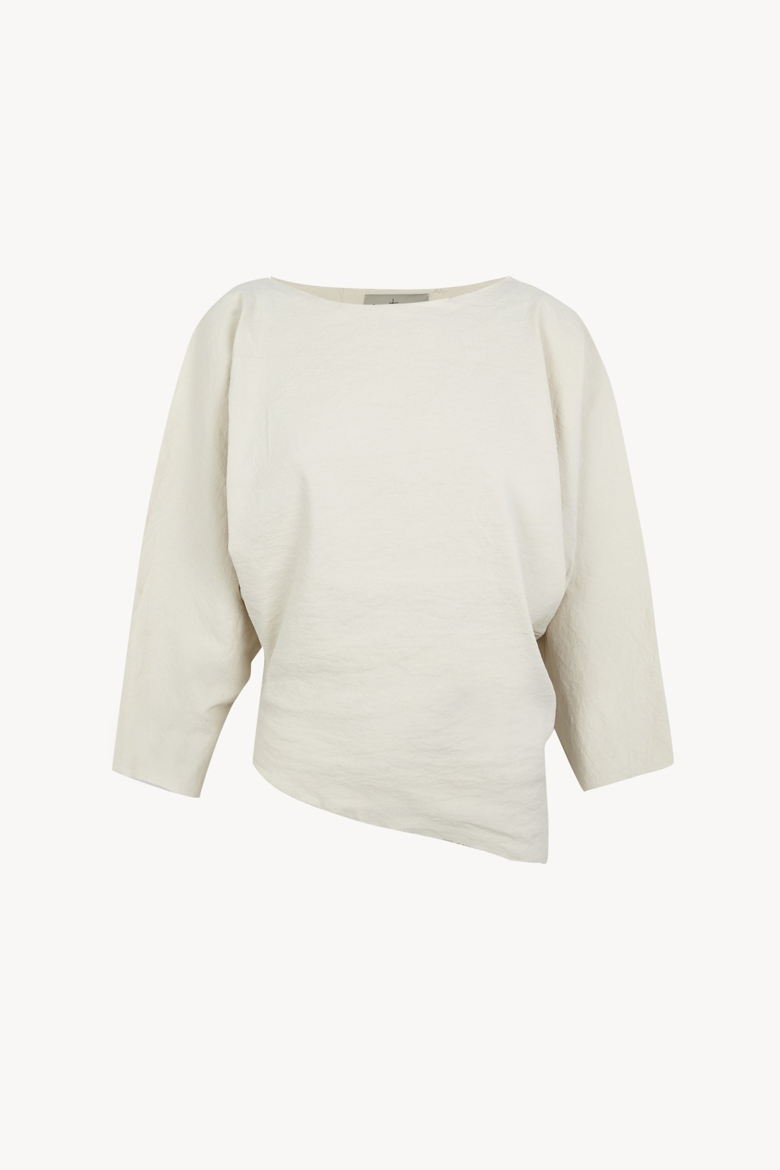 Arne, off white top