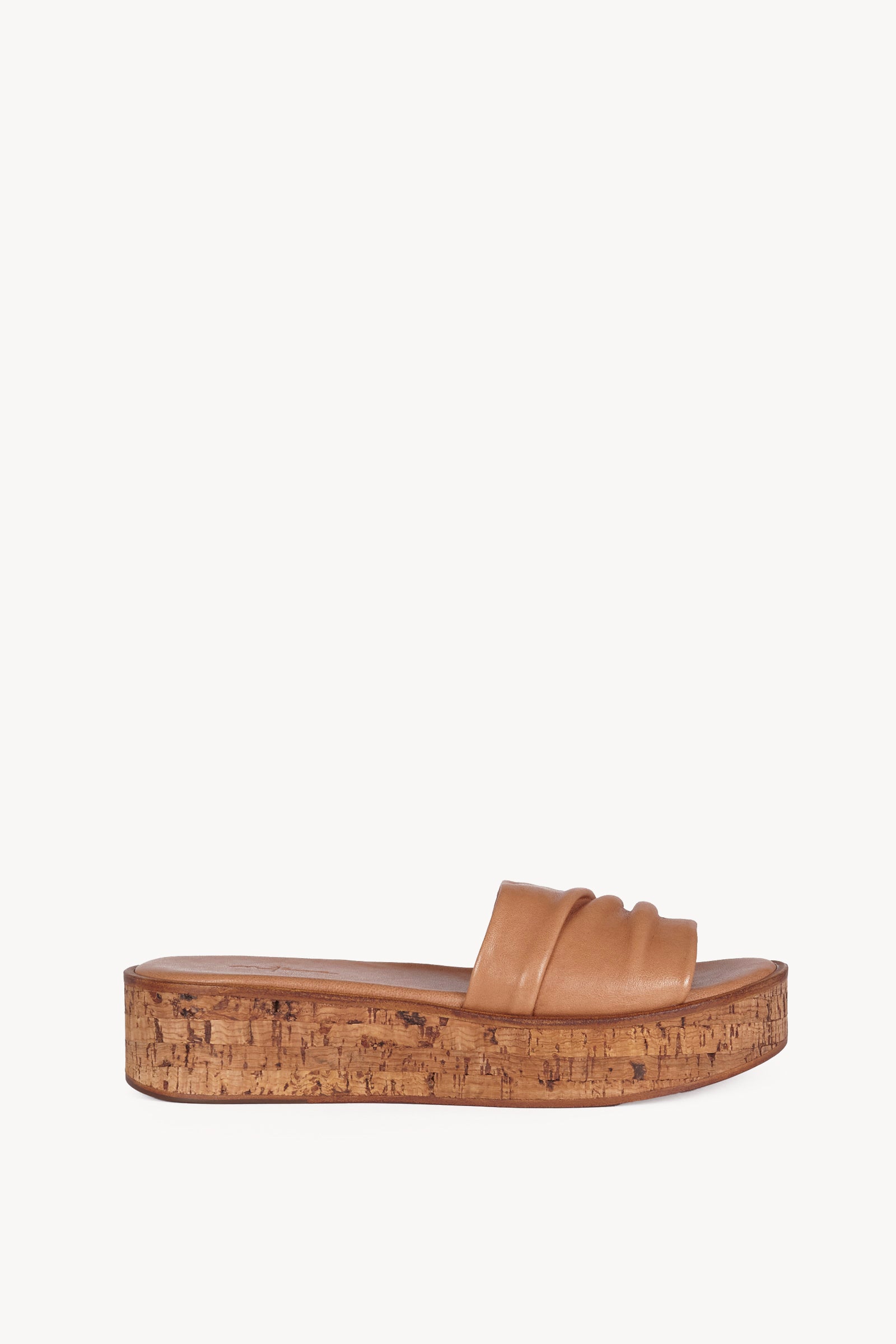 Beth, caramel flat sandal