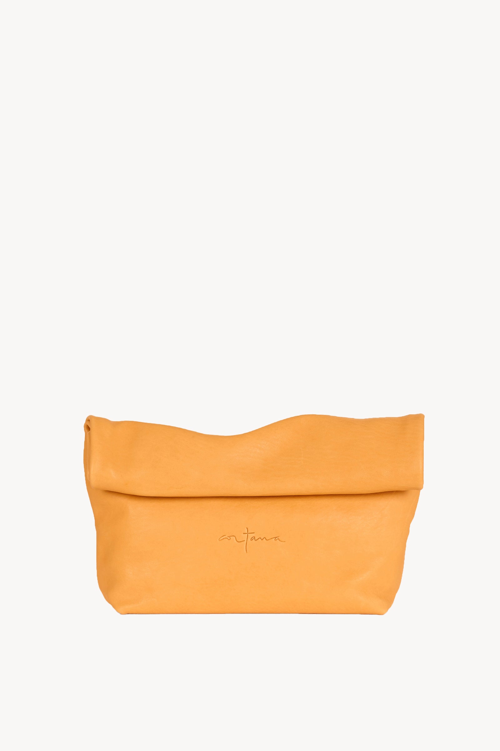 Delhi S, peach leather clutch