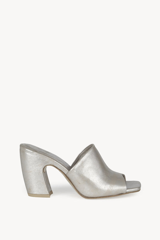 Janis, mules en blanco plateado