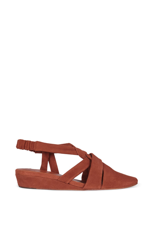 Knot, terracota pointed shoe