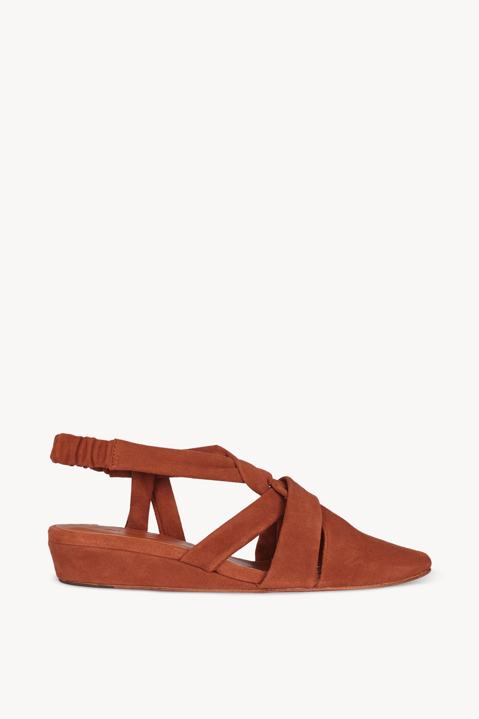 Knot, terracota pointed shoe