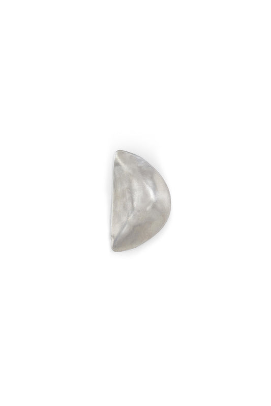Kuuki right, silver triangular earring
