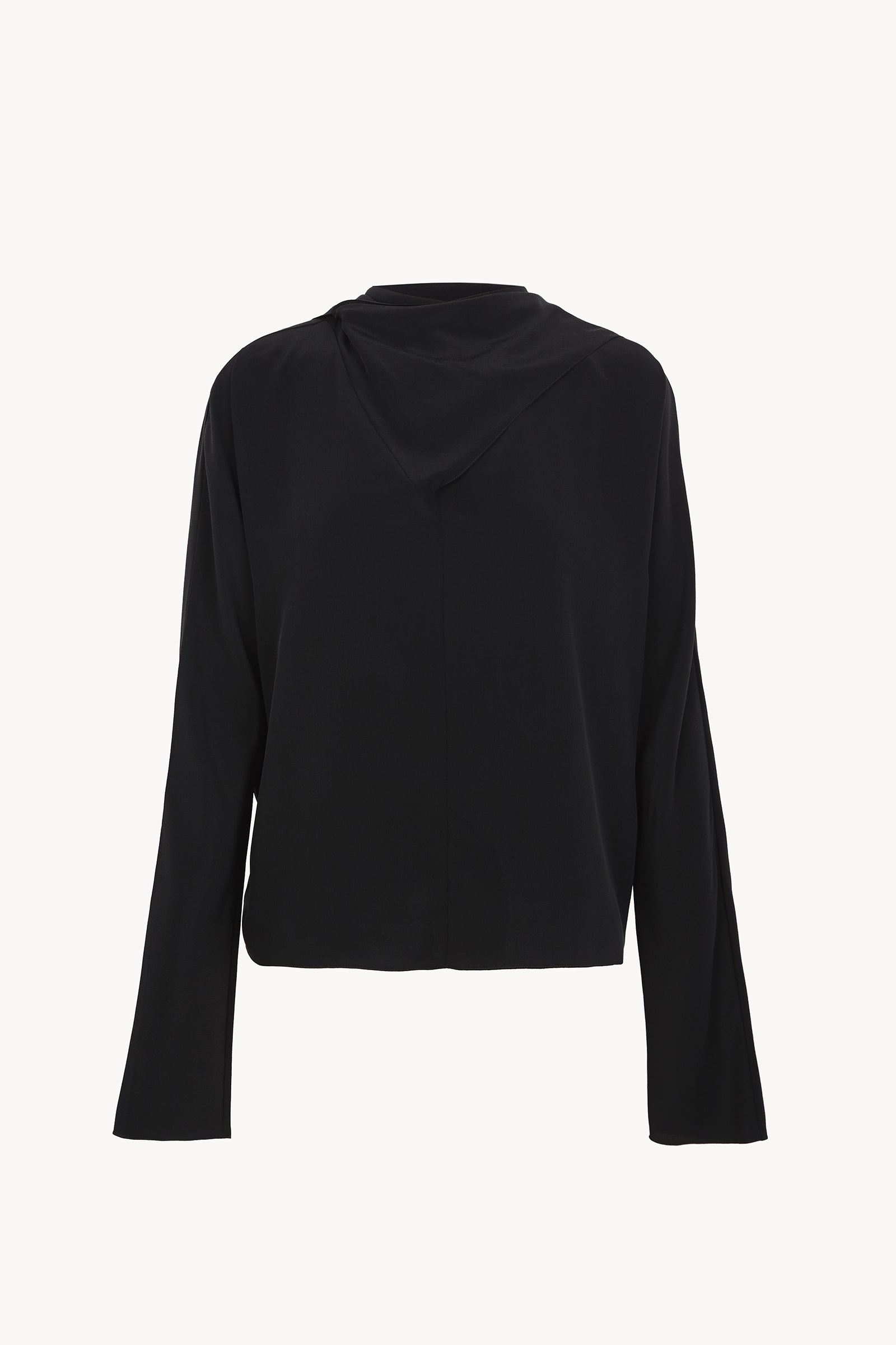 Tala, blusa de seda negra