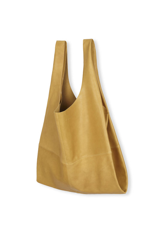 U XL, mustard leather bag
