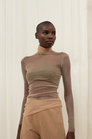 Cisne, bronze silk tulle top