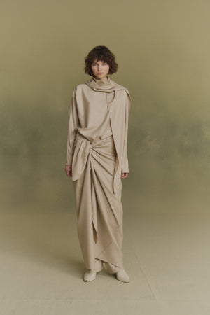 Fabula, beige virgin wool top