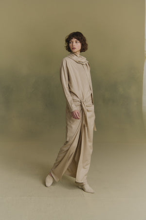 Fabula, beige virgin wool top