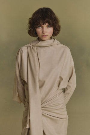 Fabula, beige virgin wool top