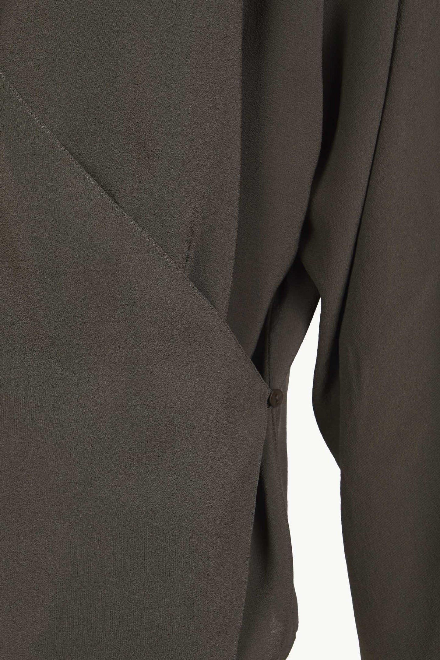 Sara, dark grey crossed silk top