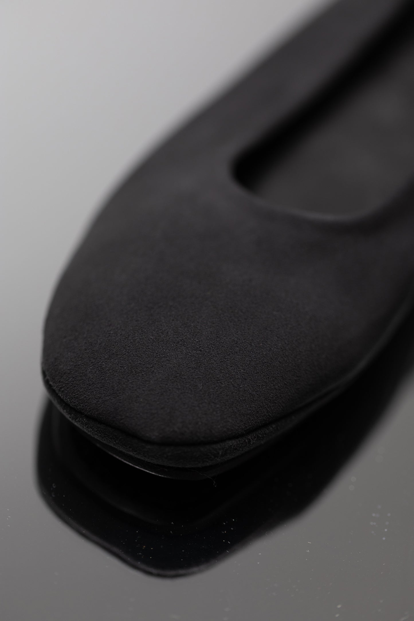 Lara, graphite suede ballerina