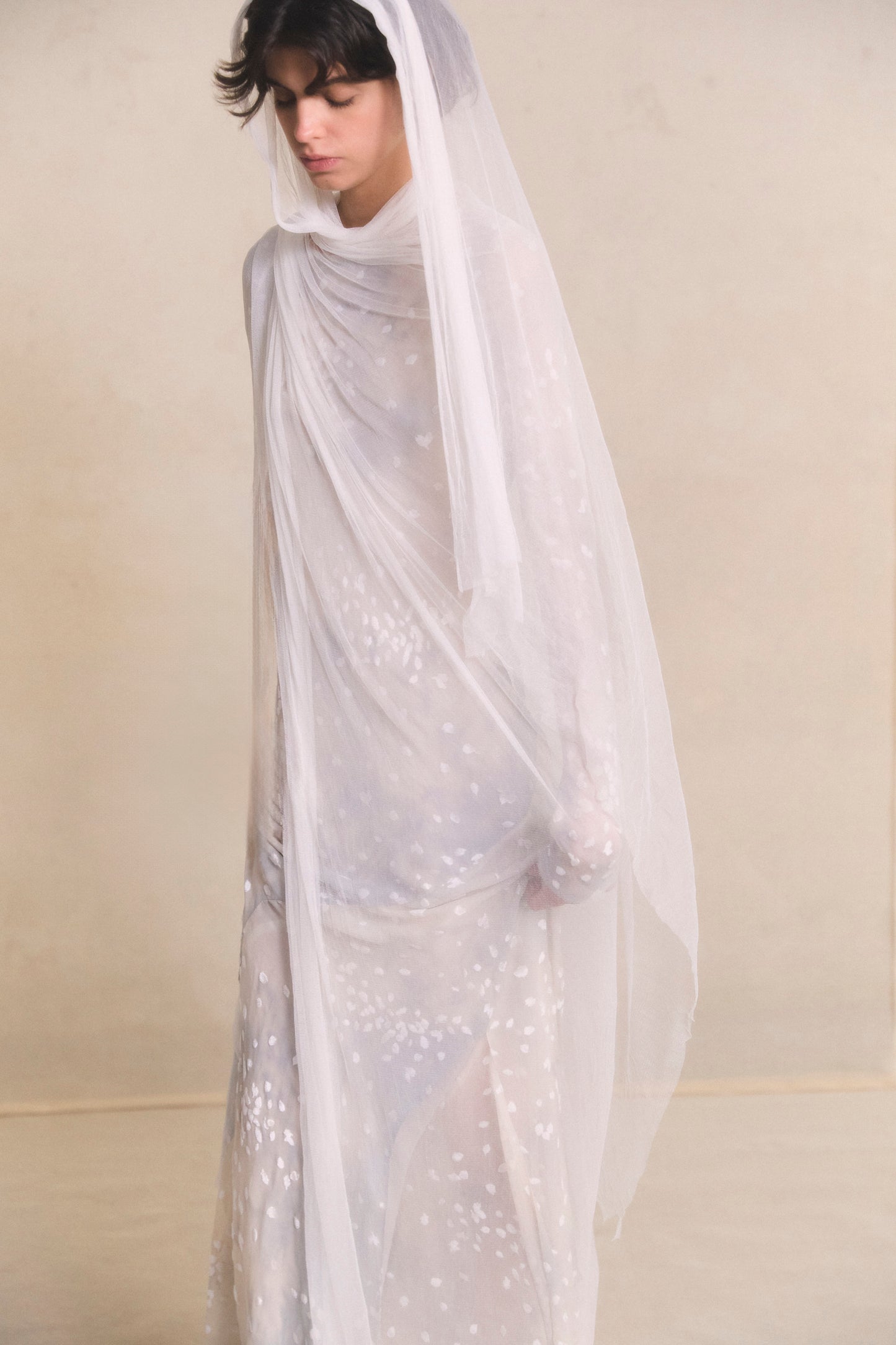 Acacia dress and Ciel veil