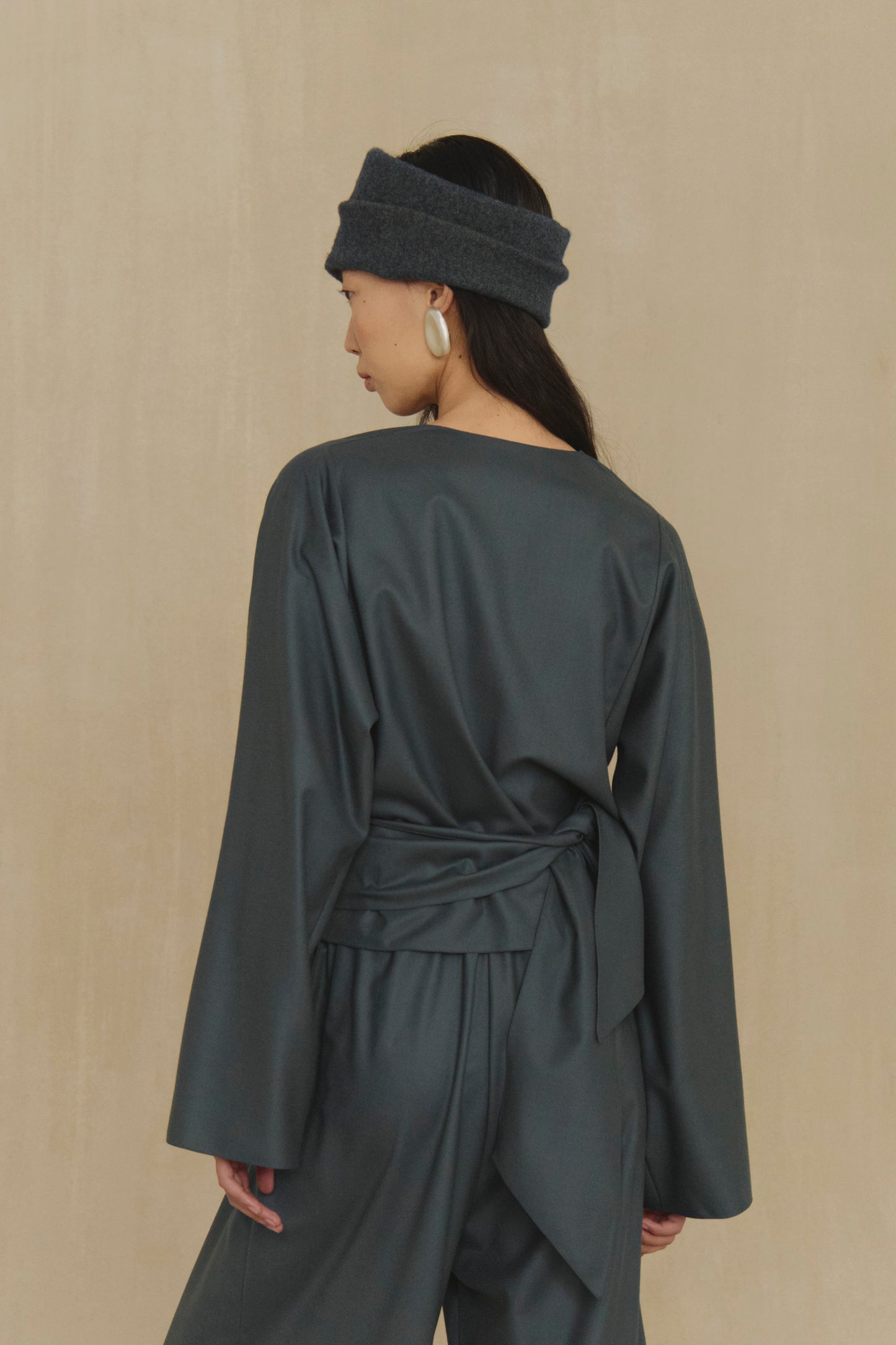 Ahora, vintage blue virgin wool crossover top
