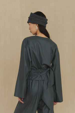 Ahora, vintage blue virgin wool crossover top
