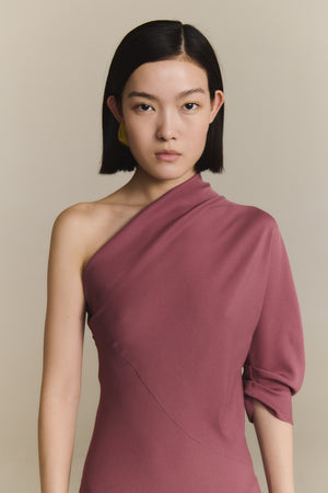 Aldara, vestido de seda asimetrico rosa