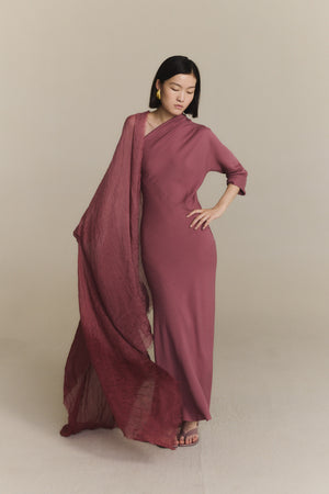 Elara, foulard bicolor rojo carmesi