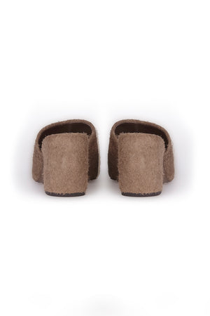 Alice, mule in brown brushed suede