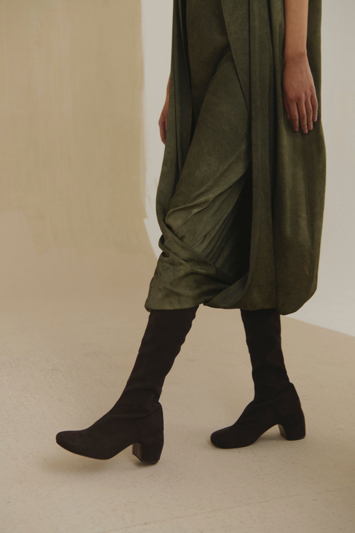 Amara, dark brown suede tall boots