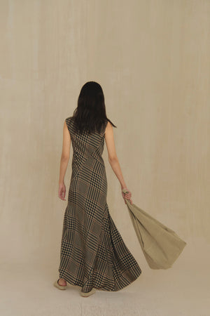 Antes, cuprò plaid dress