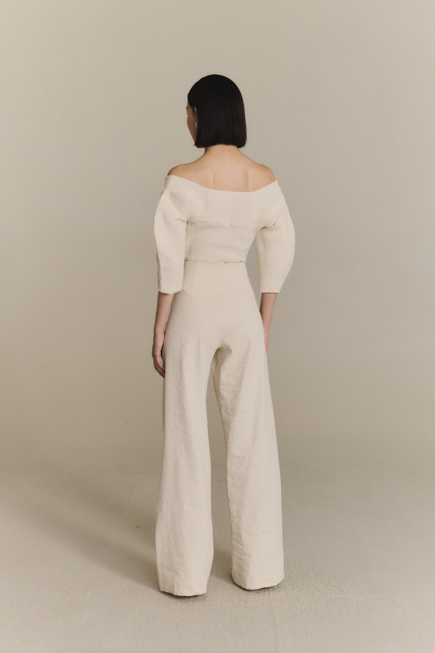 Ara, off white crossed crop top