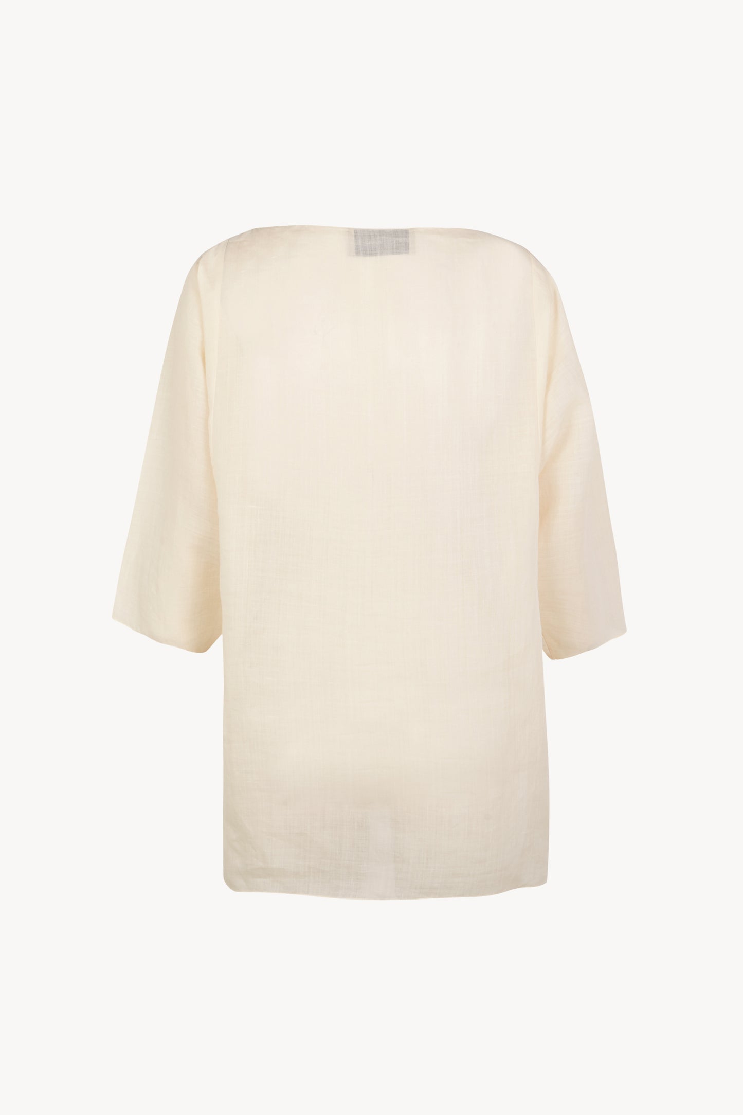 Arena, top oversize de ramio marfil