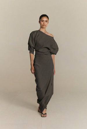 Arne, top de lino gris mocha