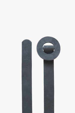 Aro S, thin belt in graphite suede