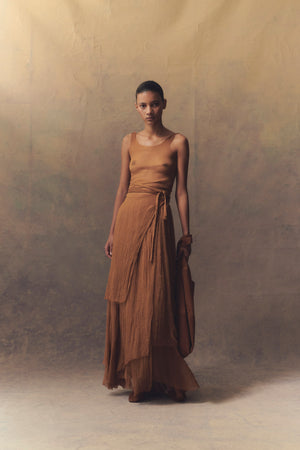 Aurora, long skirt in bronze silk bambula