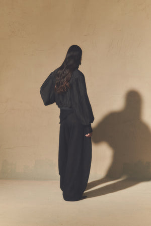 Maryam, pantalón en lana virgen negro