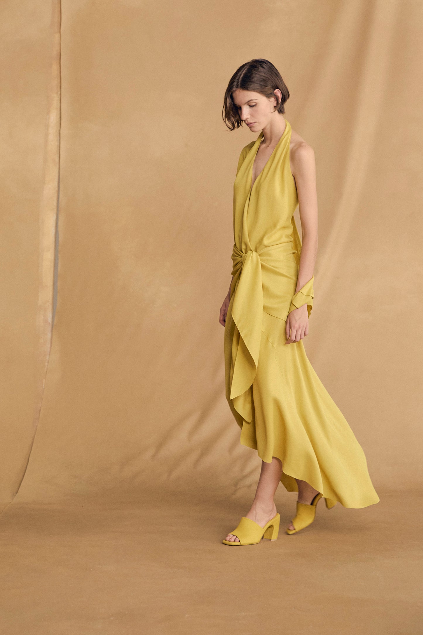 Banane, yellow halter dress