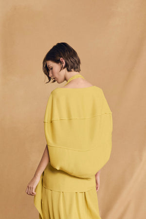 Banane, yellow short jacket