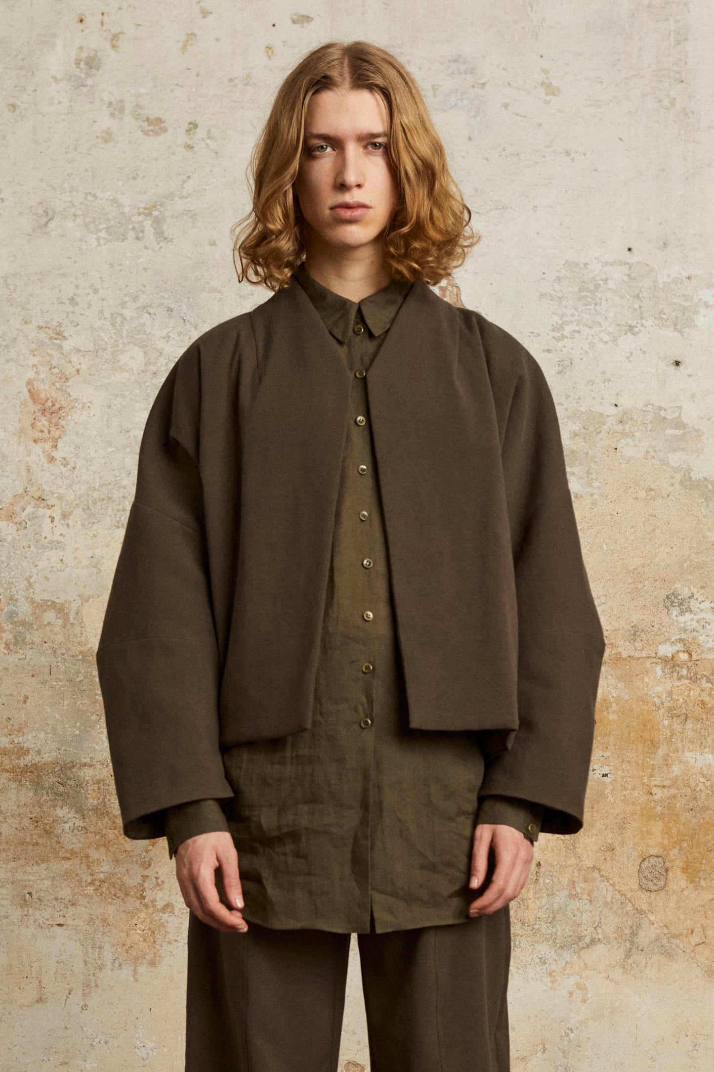 Dennis, camisa oversize en ramio negro