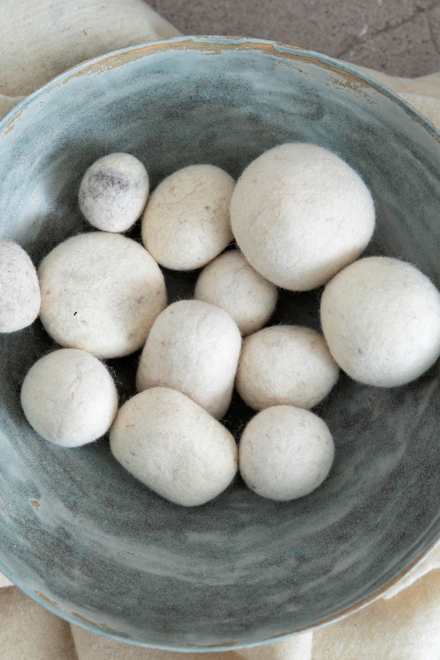 Scented wool balls