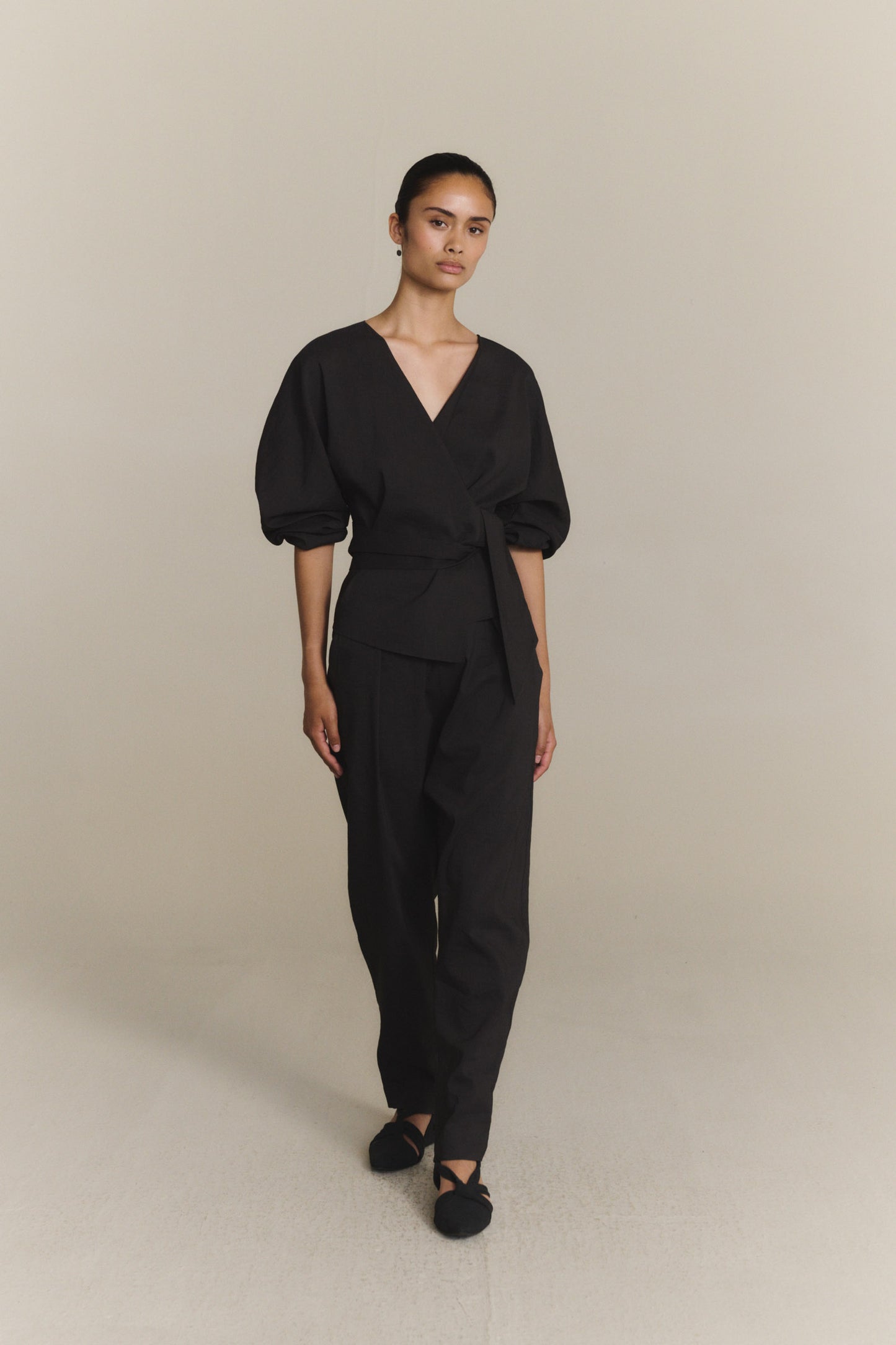 Ama, dark grey hemp and viscose pants