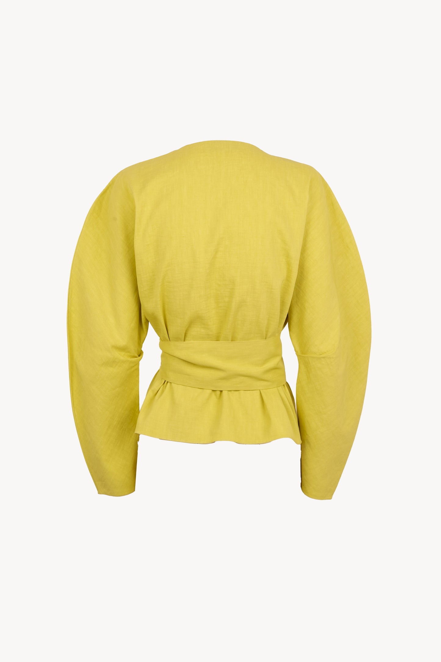 Brenna, chaqueta cruzada de cañamo y viscosa lima
