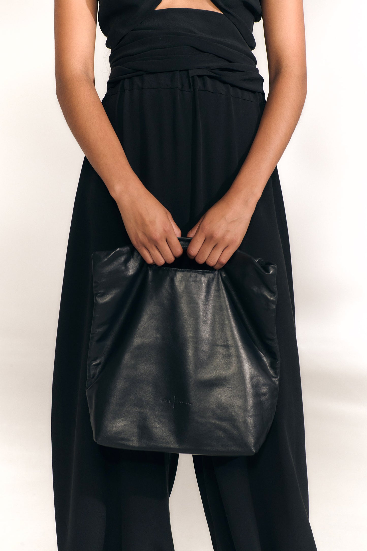Buco L, bolso grande de piel negro