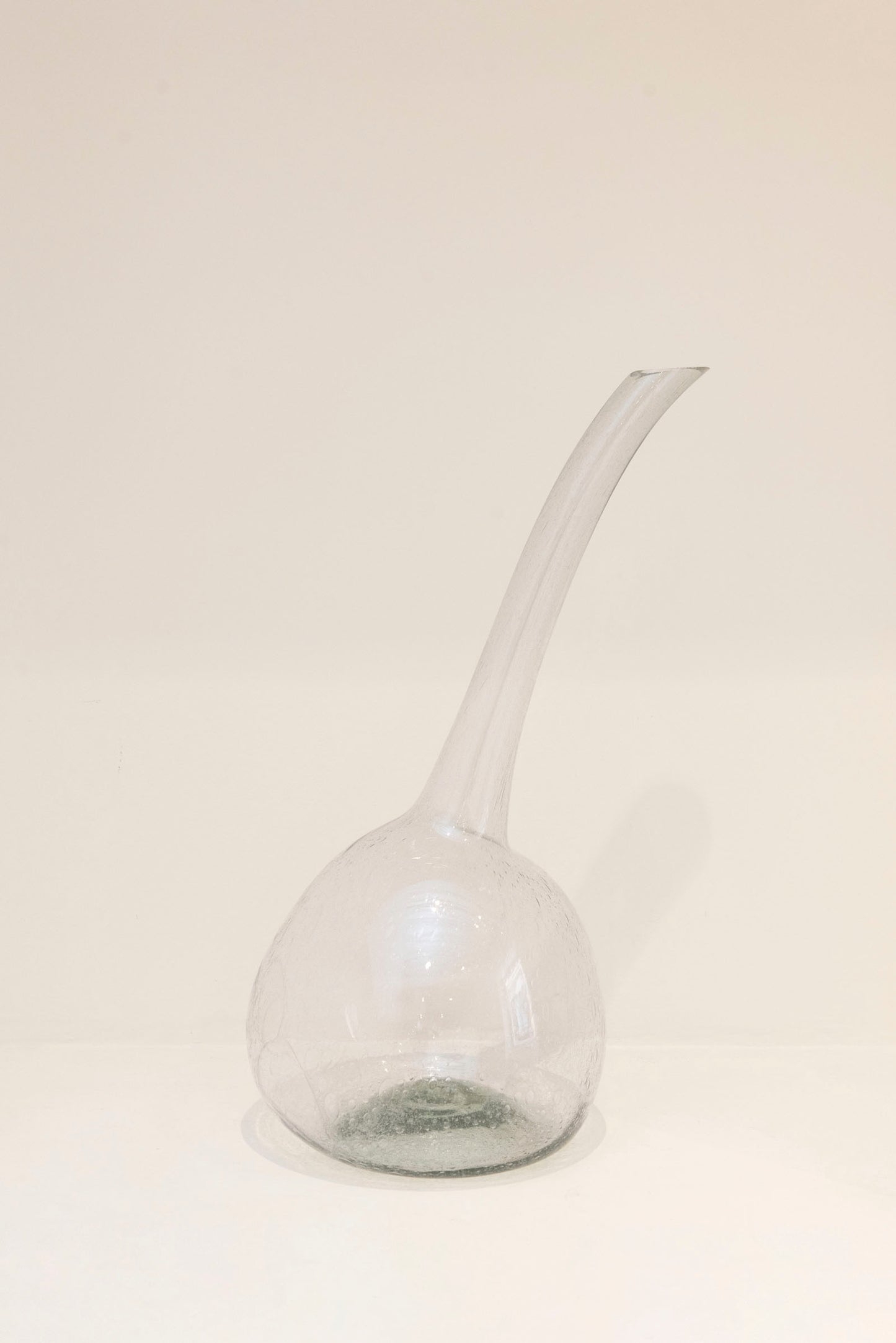 Calabaza, gray blown glass jar