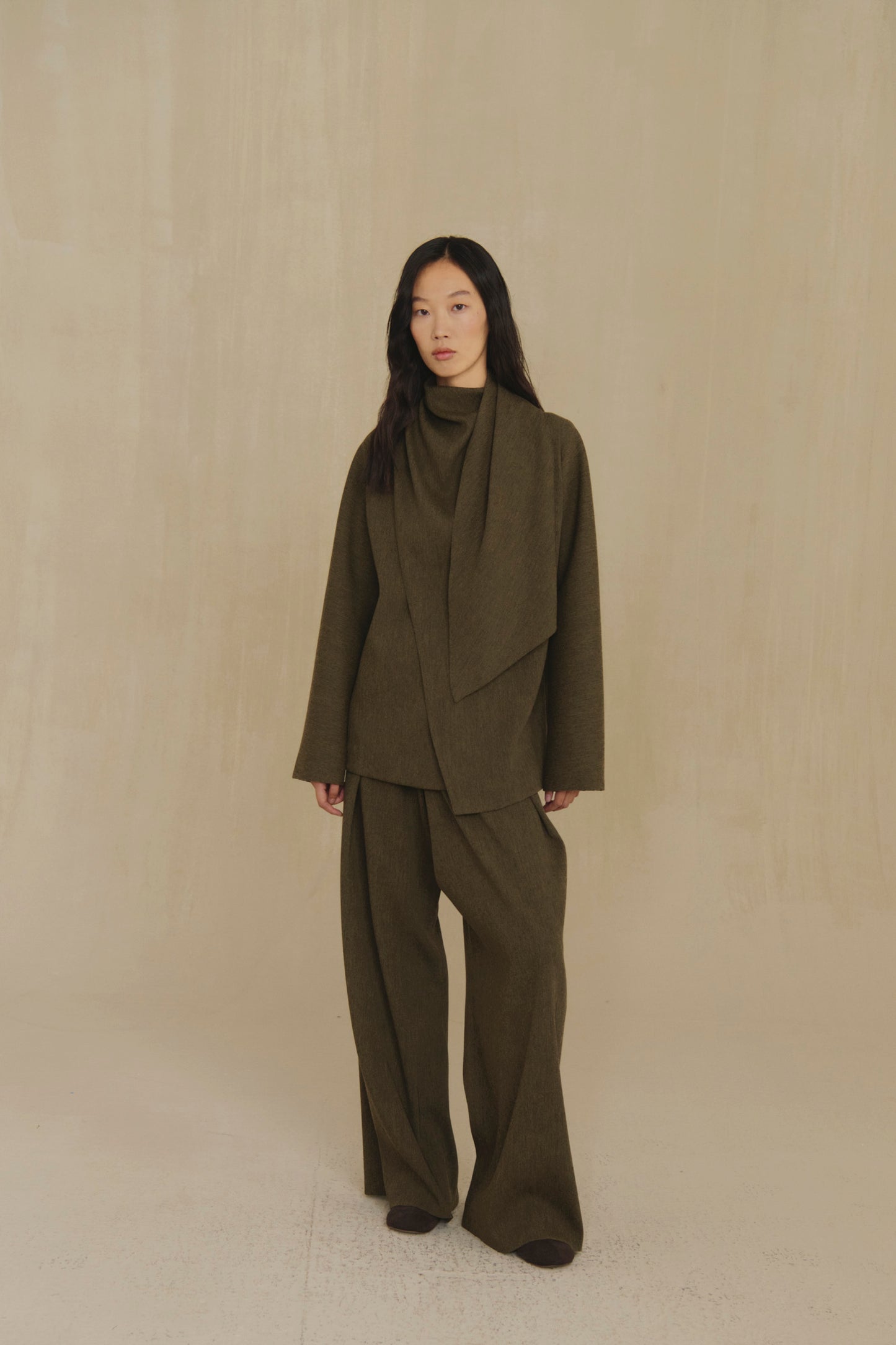 Camino, green melange virgin wool wrap jacket