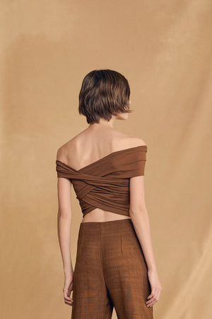 Canela, cinnamon crop top