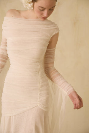 Caracola dress and Capa mittens