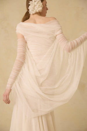 Caracola dress and Capa mittens