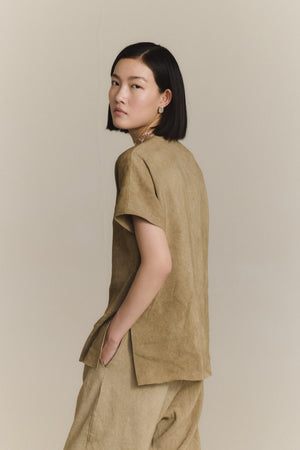 Cassian, top de lino marron claro maltinto