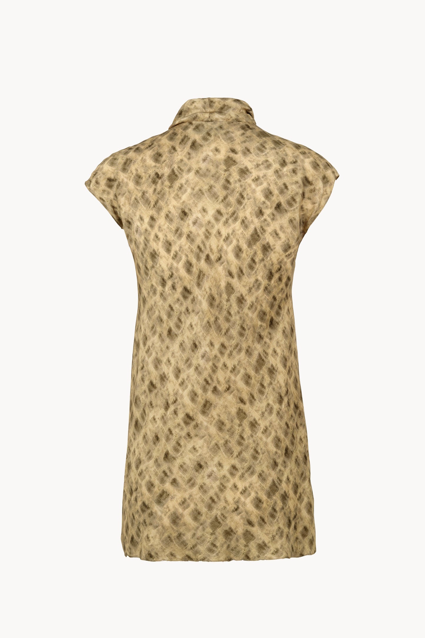 Cassiopea, cuprò chroma print crossover top