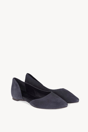 Circe, ballerina in graphite suede