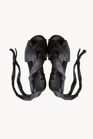 Cleo, sandalia plataforma en bluenero