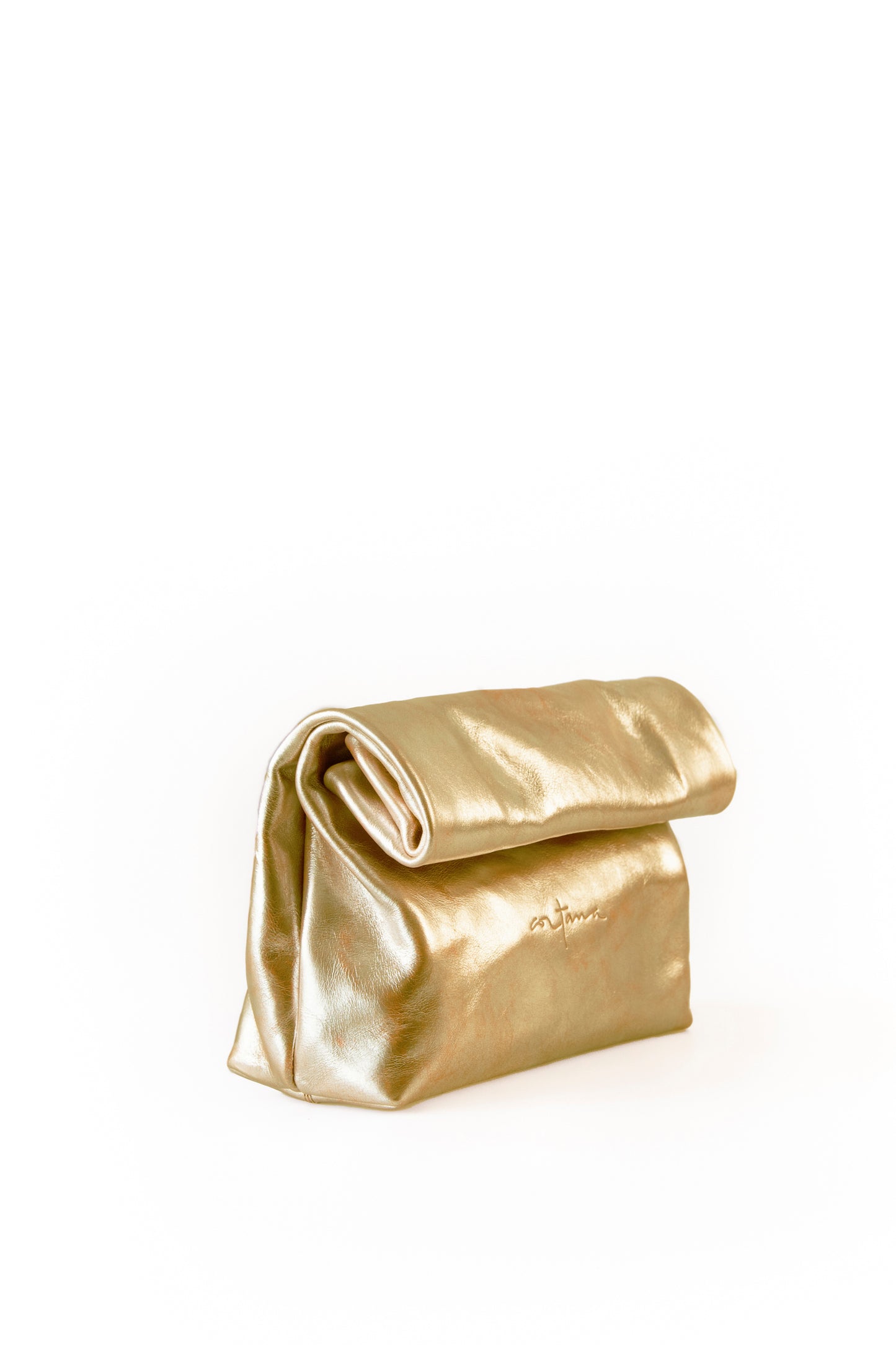 Delhi S, clutch en cuero dorado