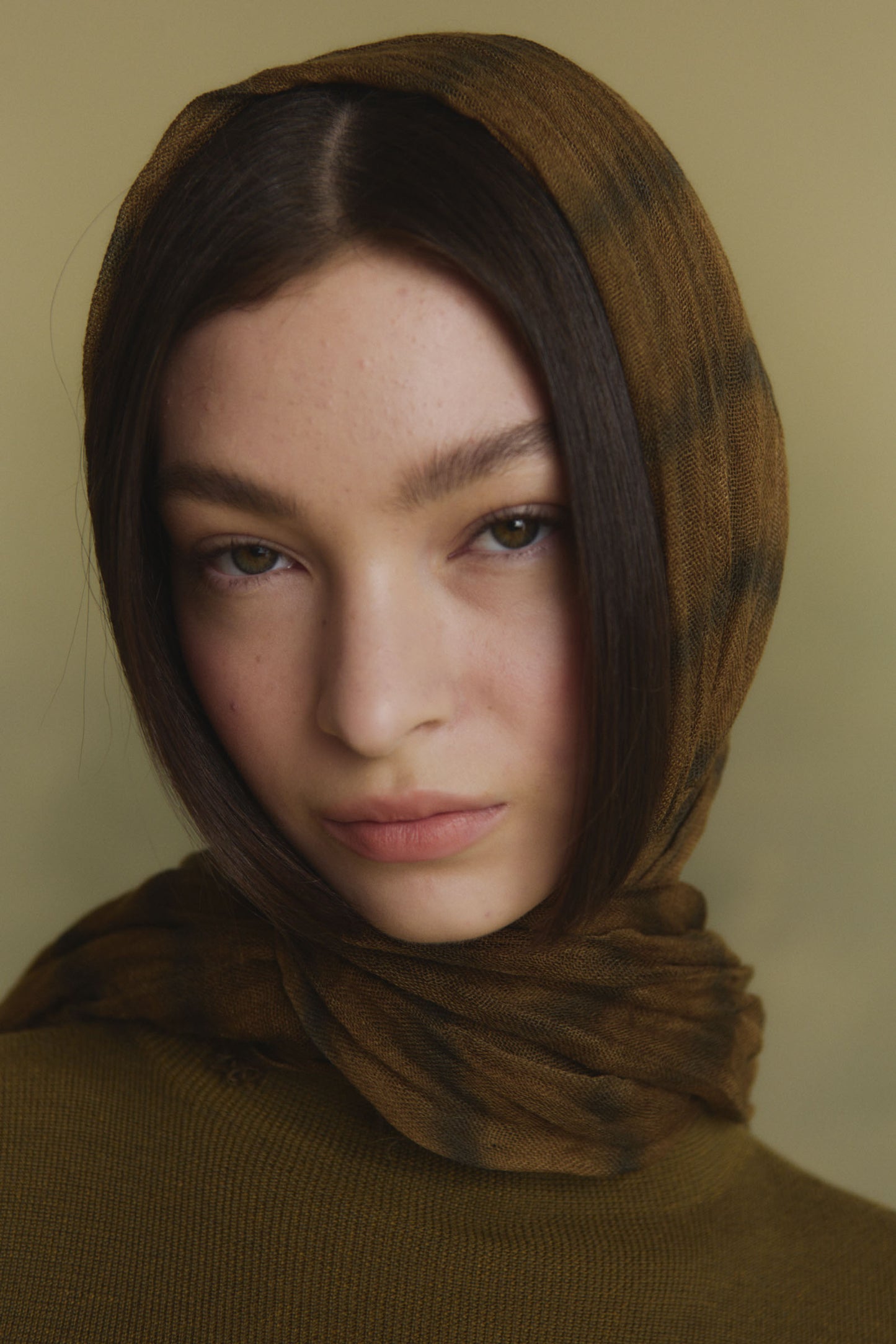 Eclipse, dark green and yellow striped foulard