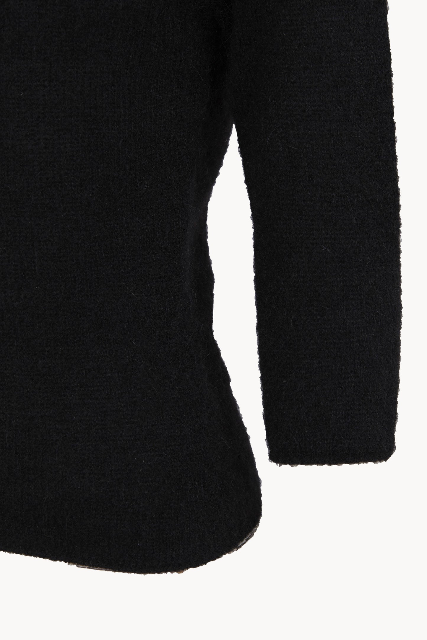 Eira, top de punto con cuello barco negro
