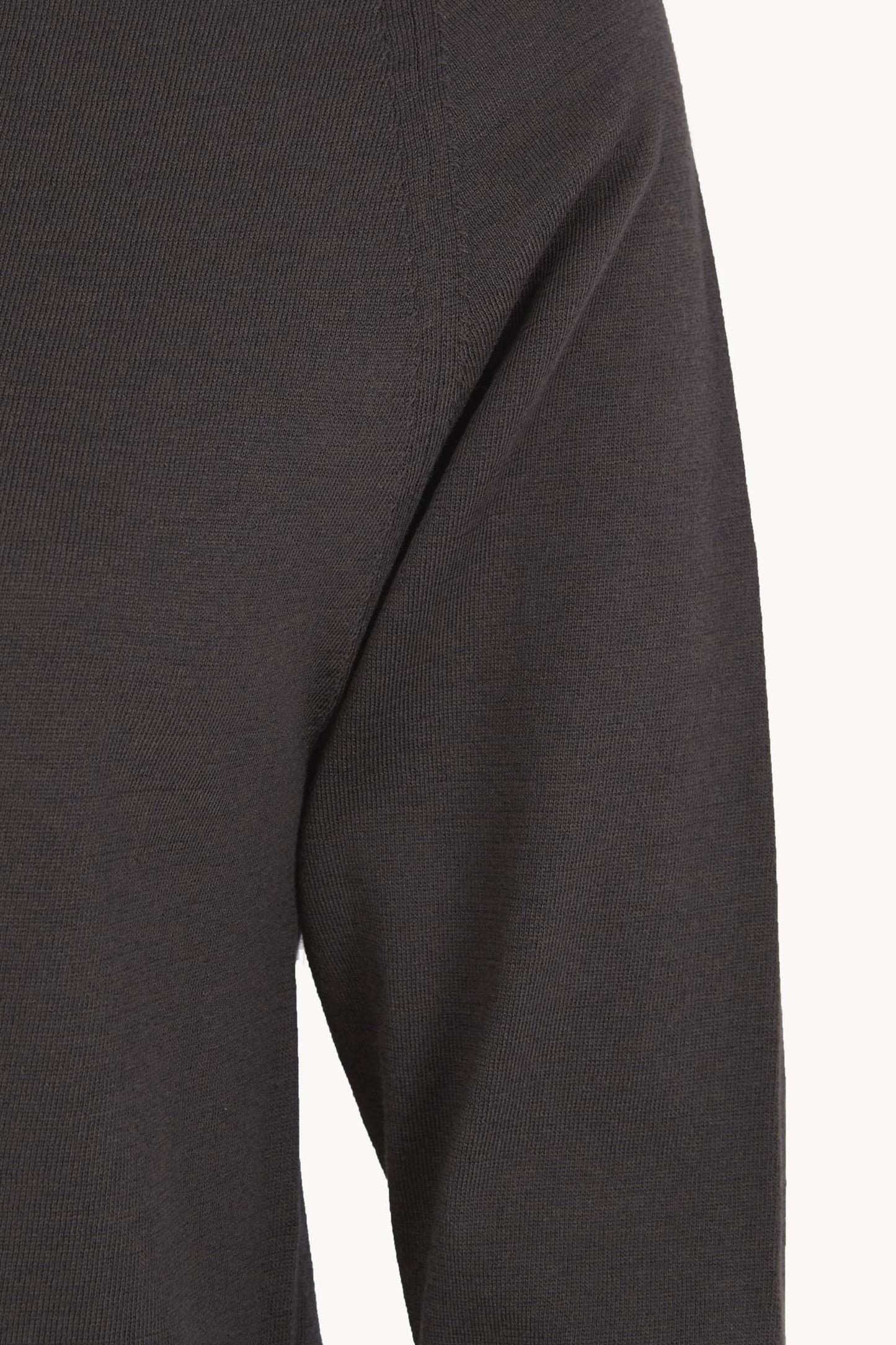 Elaris, jersey entallado de punto de algodon y seda grafito